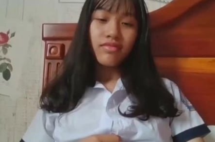 Quan hệ sinh viên đầy nhục cảm được ghi lại